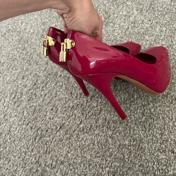 Louis Vuitton heels - Picture 3 of 4